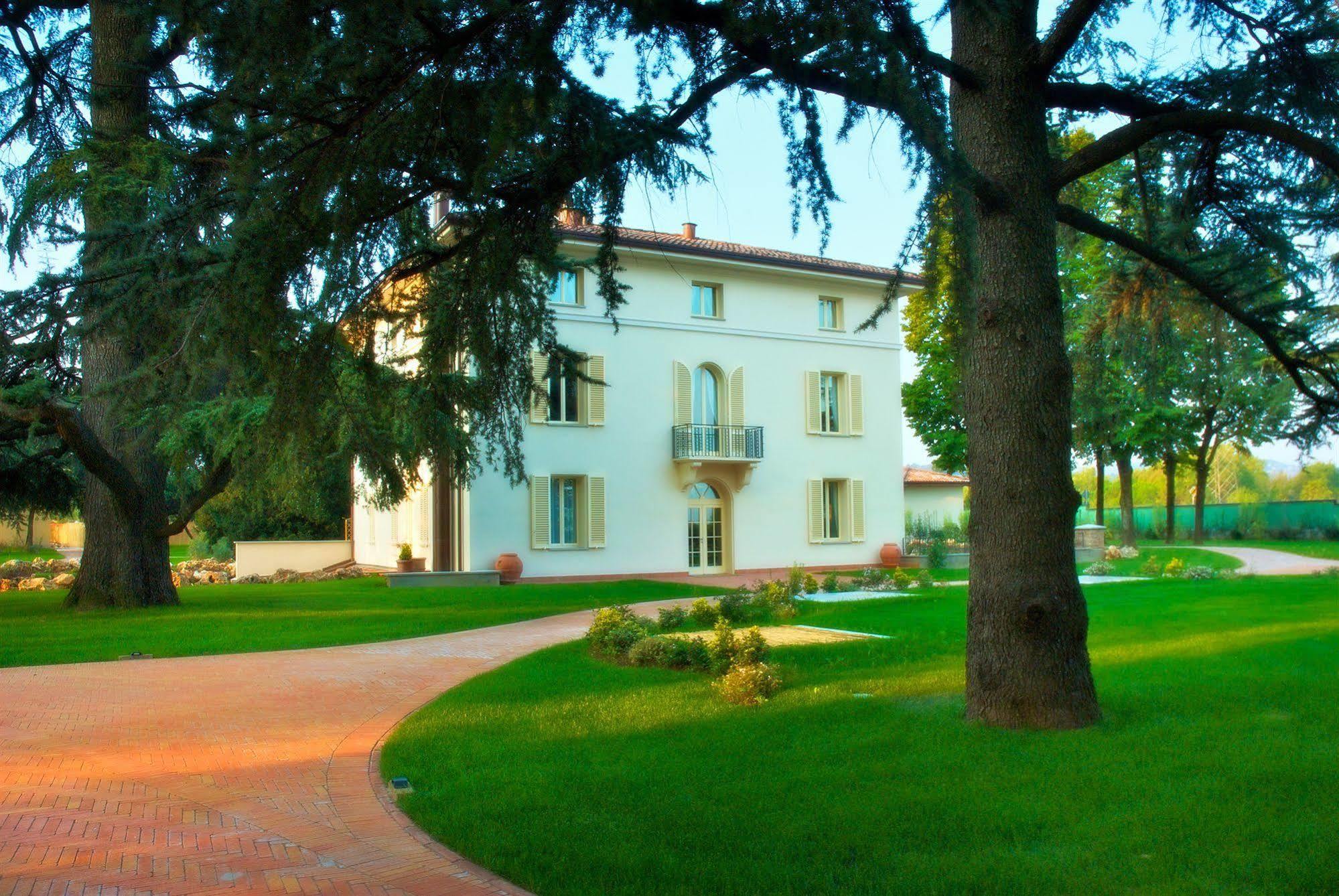 סן לזרו די סבנה Relais Villa Valfiore מראה חיצוני תמונה